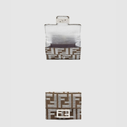 마이크로 트리폴드 8M0395