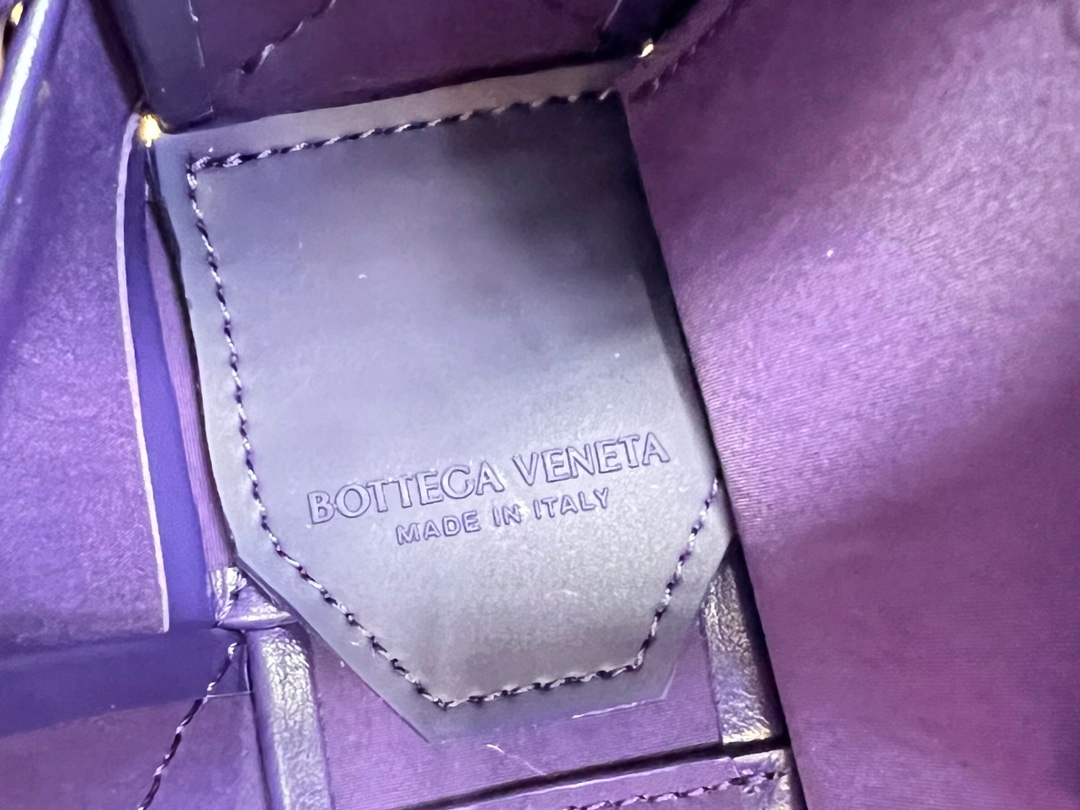 1745894545941.png