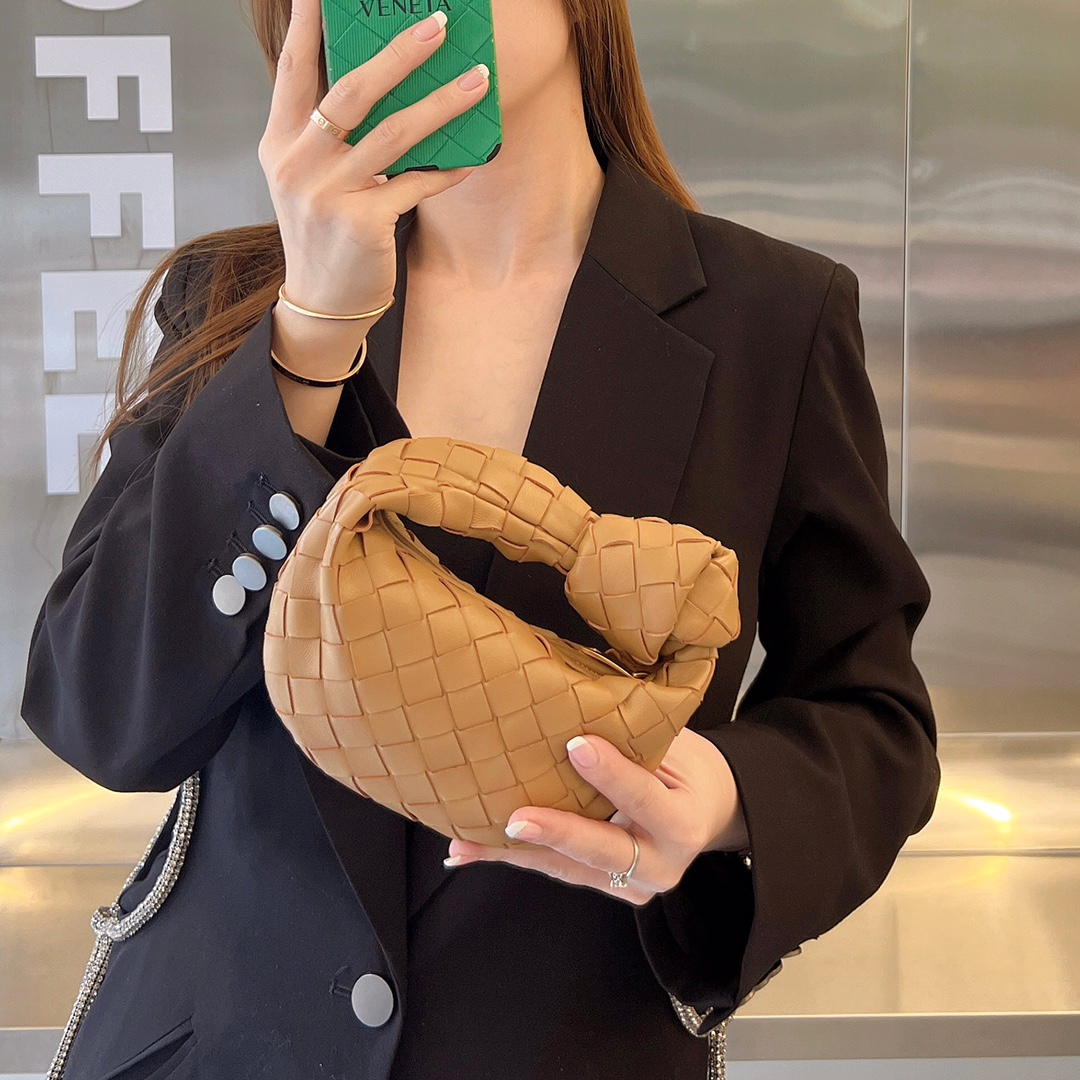 1745899652455.png